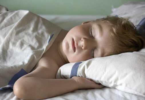 卧式秤能够检测儿童身高，好的睡眠性能够促进宝宝健康成长
